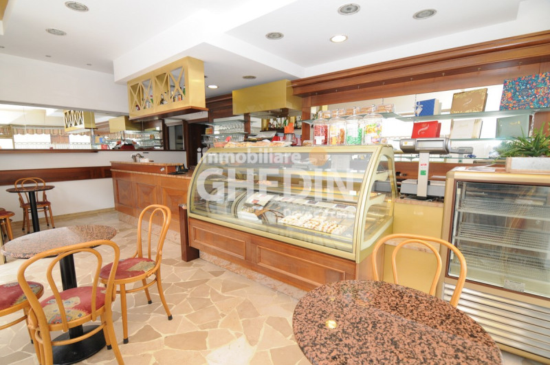 Locale commerciale bar &#8211; Gaiarine (TV)